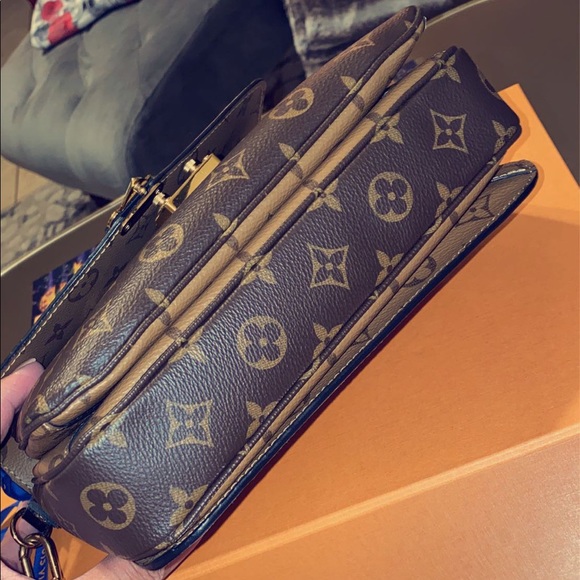 Louis Vuitton Pochette Metis Monogram Reverse - Picture 4 of 10